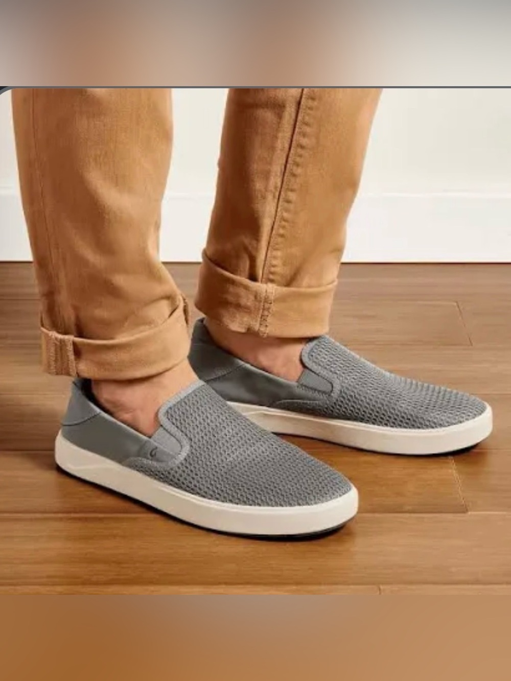 OluKai Men's Gray Knit Slip-On Sneakers size 7